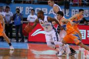 九游娱乐-CBA常规赛：上海队胜天津队闯入八强